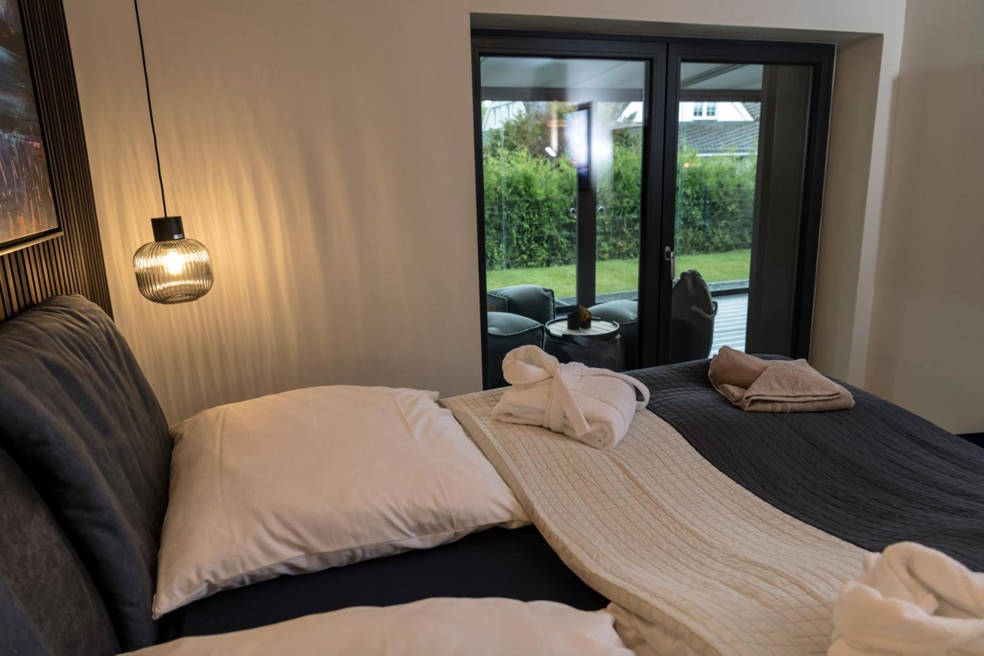 Wellness House Oase Spa Mit Whirlpool 蒂门多弗施特兰德 外观 照片