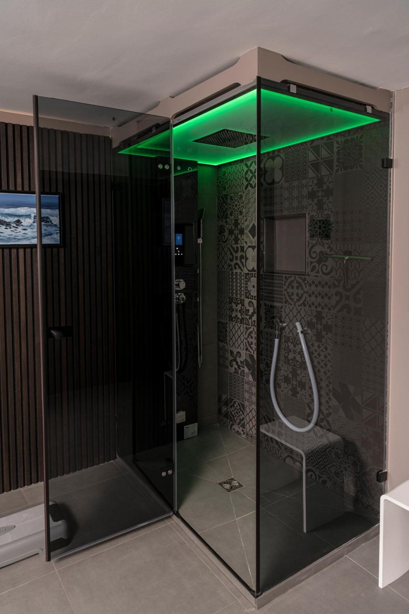 Wellness House Oase Spa Mit Whirlpool 蒂门多弗施特兰德 外观 照片