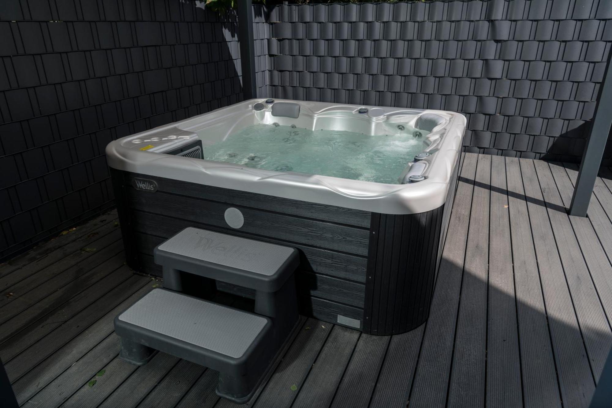 Wellness House Oase Spa Mit Whirlpool 蒂门多弗施特兰德 外观 照片